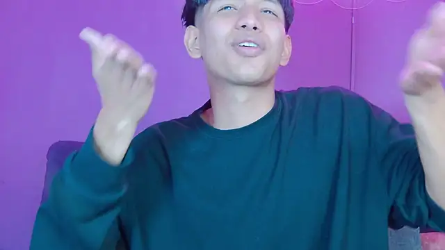 XXX chat uživo modela Liam_Sinclair