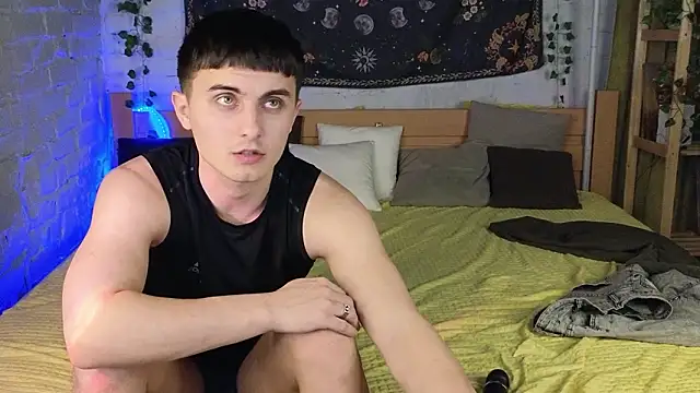 Онлайн чат XXX Marco_Flow