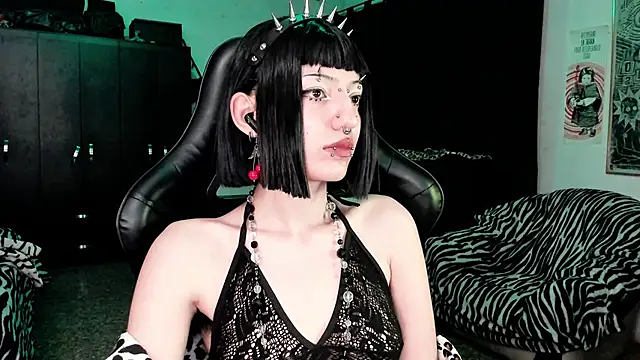 Czat XXX na żywo – roxy_toxic