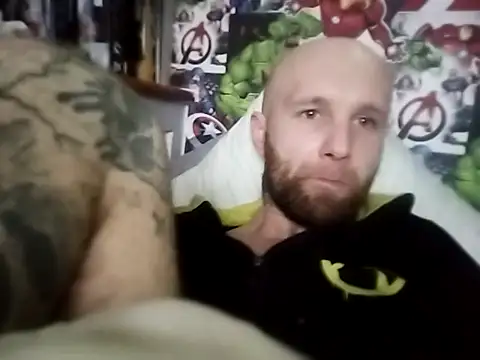 SmallButCrazy live XXX chat