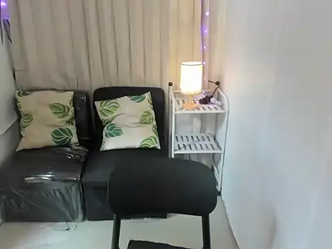 TsCummerJamaica Chat XXX live