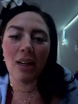 Miabelle2233 Chat XXX in diretta