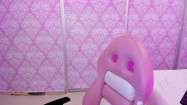 Czat XXX na żywo – Zharyt_18