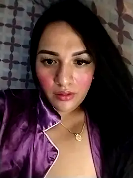 YourbabyshaneのライブXXXチャット