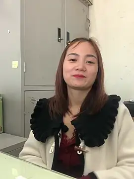 Bana-gibeen Live XXX chat