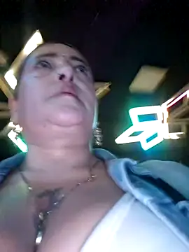 Czat XXX na żywo – AlexadraJones3453