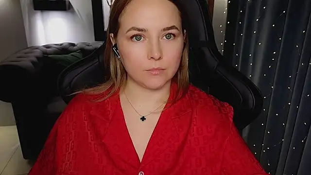 Chatroom XXX en direct de Mira_Mermayd