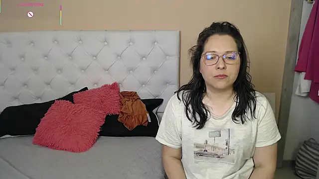 May_Carlier's Live XXX Chat