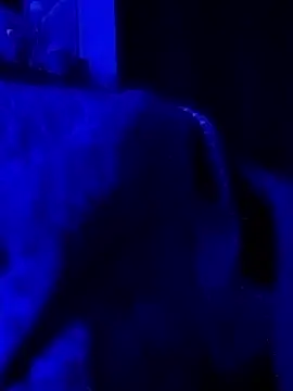 sarahkat86's Live XXX Chat