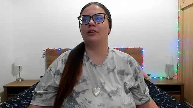 amiravyxen's Live XXX Chat