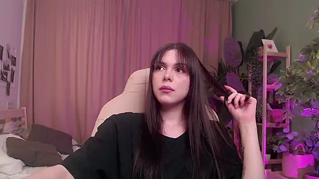 Chat +18 de Pamela_Tiffin ao vivo