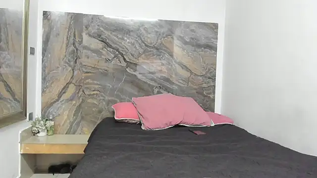 Emer_santos' Live XXX Chat