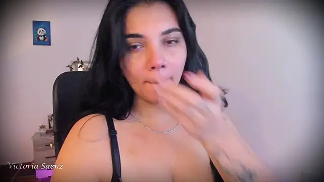 victoriaasaenz_ 라이브 XXX 채팅