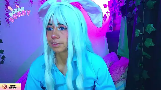 Chat +18 de Roxanbunny1 ao vivo