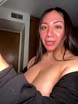 BustiBunny69's Webcam Show