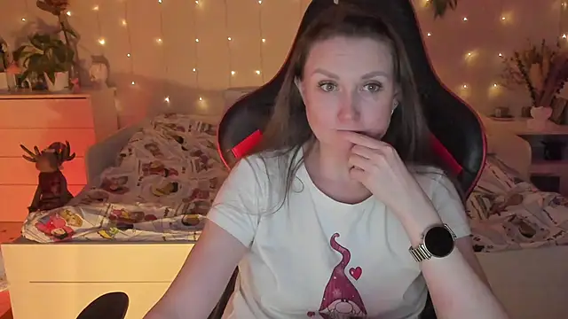 Онлайн чат XXX desperatehousewife__