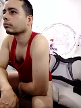 Gasparin32's Live XXX Chat