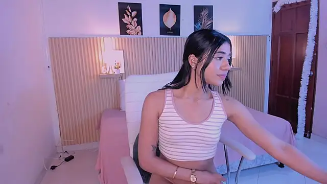 Harmony_Malkova Chat XXX in diretta