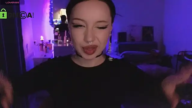 Živý XXX chat MoranaMissGod