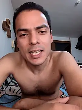 galhegol Adlı Modelin Canlı XXX Sohbeti