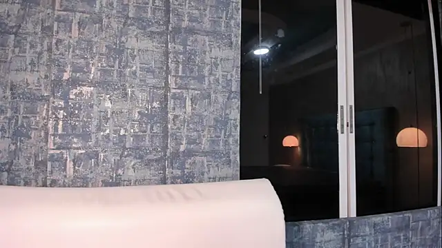 NathalyLeen – Naživo XXX chat