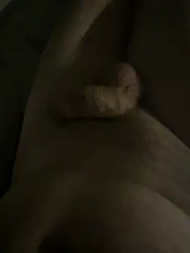 Show modela cumshot_foryou na web-kameri