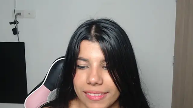 Онлайн чат XXX AlejandraScott