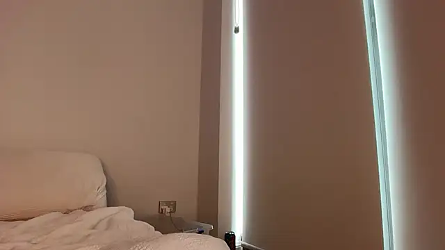 دردشة kourtney_carter الجنسية المباشرة