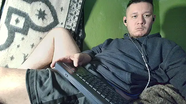 sweet_cock28's Live XXX Chat