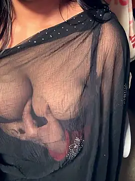 Lucky_Flora Chat XXX in diretta