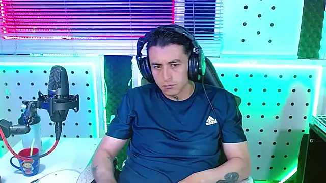 Godofcumxxx's Live XXX Chat