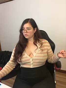 kayortiiz Adlı Modelin Canlı XXX Sohbeti