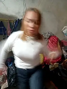 Melylyna's Live XXX Chat