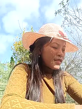 Chat +18 de Alice-567 ao vivo