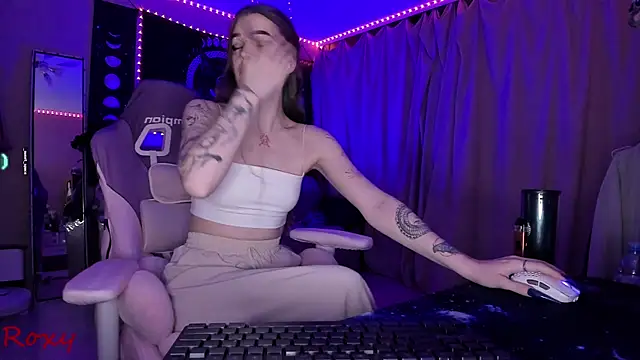 wet_dream_ Chat XXX live