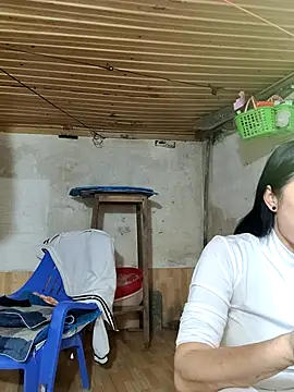 Basanis68のライブXXXチャット