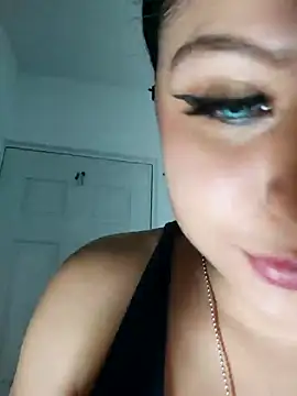 azulzulix Chat XXX live