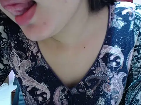 angelina-1 Obrolan Langsung XXX