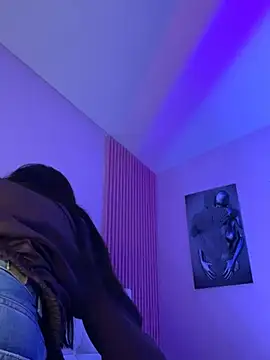 Valu_euphoria Chat XXX live