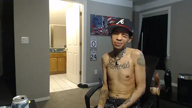 Michigan9000's Live XXX Chat