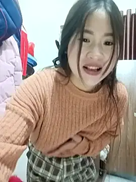 nolan-00 Show Webcam