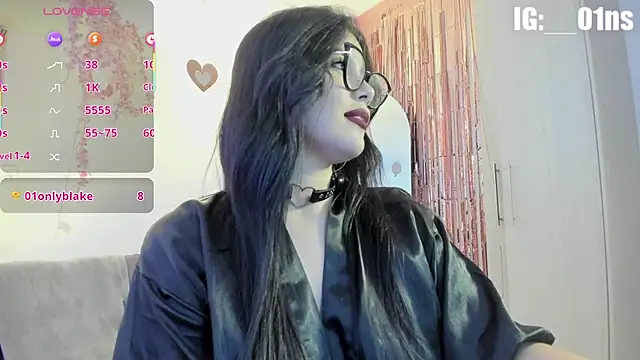 Czat XXX na żywo – NicoBlake__