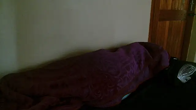 __JuicyAss_のライブXXXチャット