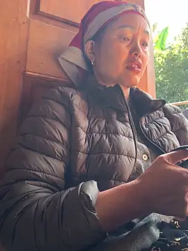 hinicky-0のライブXXXチャット