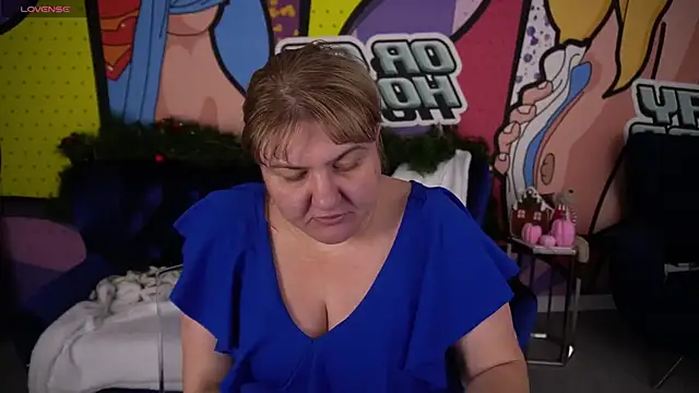 EmmaKanee's Live XXX Chat