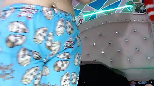 violetaassのライブXXXチャット