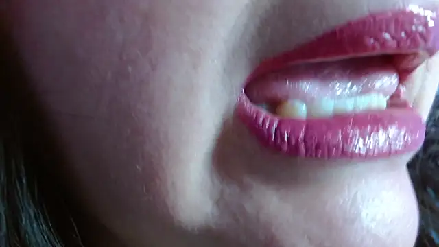 Kerly_Doll Obrolan Langsung XXX