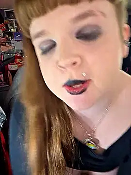 VelvetDiablo's Live XXX Chat