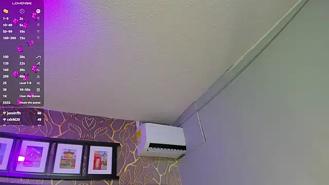 XXX chat uživo modela elodie_walker