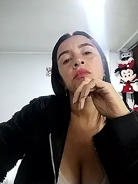 hailey85のライブXXXチャット